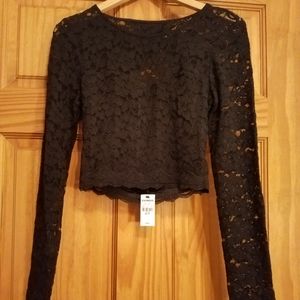 Long sleeve crop top